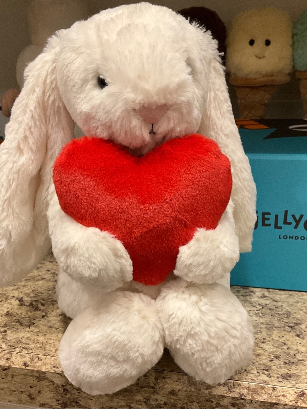 Jellycat Bashful Red Love Heart Bunny